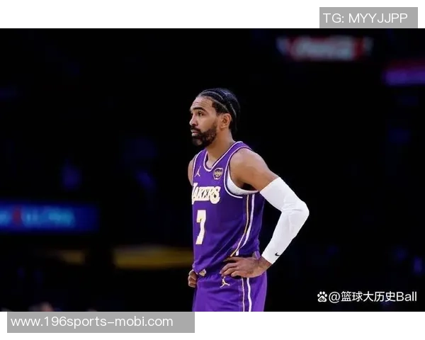 湖人末节进攻停滞不前文森特三分球引发太阳替补席狂欢 湖人末节进攻停滞不前文森特三分球引发太阳替补席狂欢